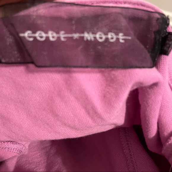 Fuchsia Tunic with Pockets - Picture 5 of 6